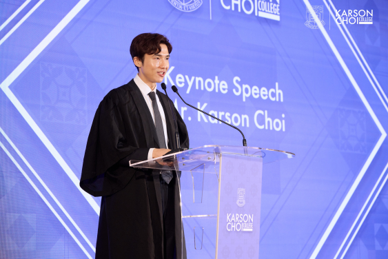 蔡加讚先生分享創院初心 。
 