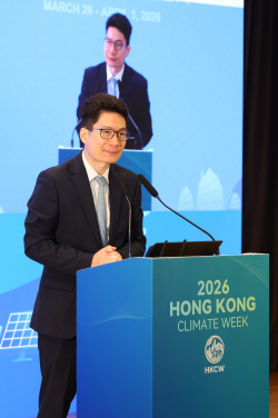 財經事務及庫務局副局長陳浩濂先生